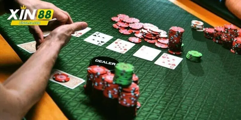 Cách chơi Poker chuẩn không phải ai cũng biết
